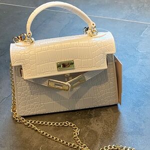 Fun and trendy fashion purse - New